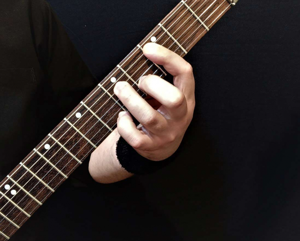 آموزش آکورد دو مینور 7 گیتار الکتریک